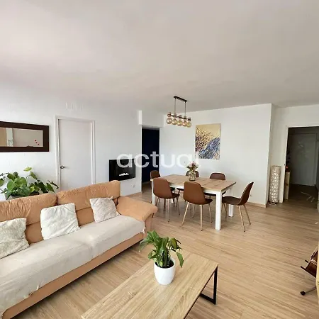 Apartment Eduard Toldra 38